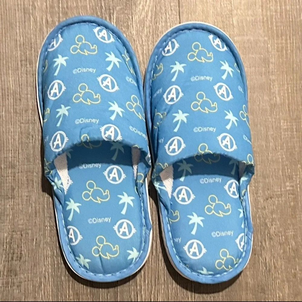New Disney Big Kids Size 3 Blue Slippers from Tokyo Disney